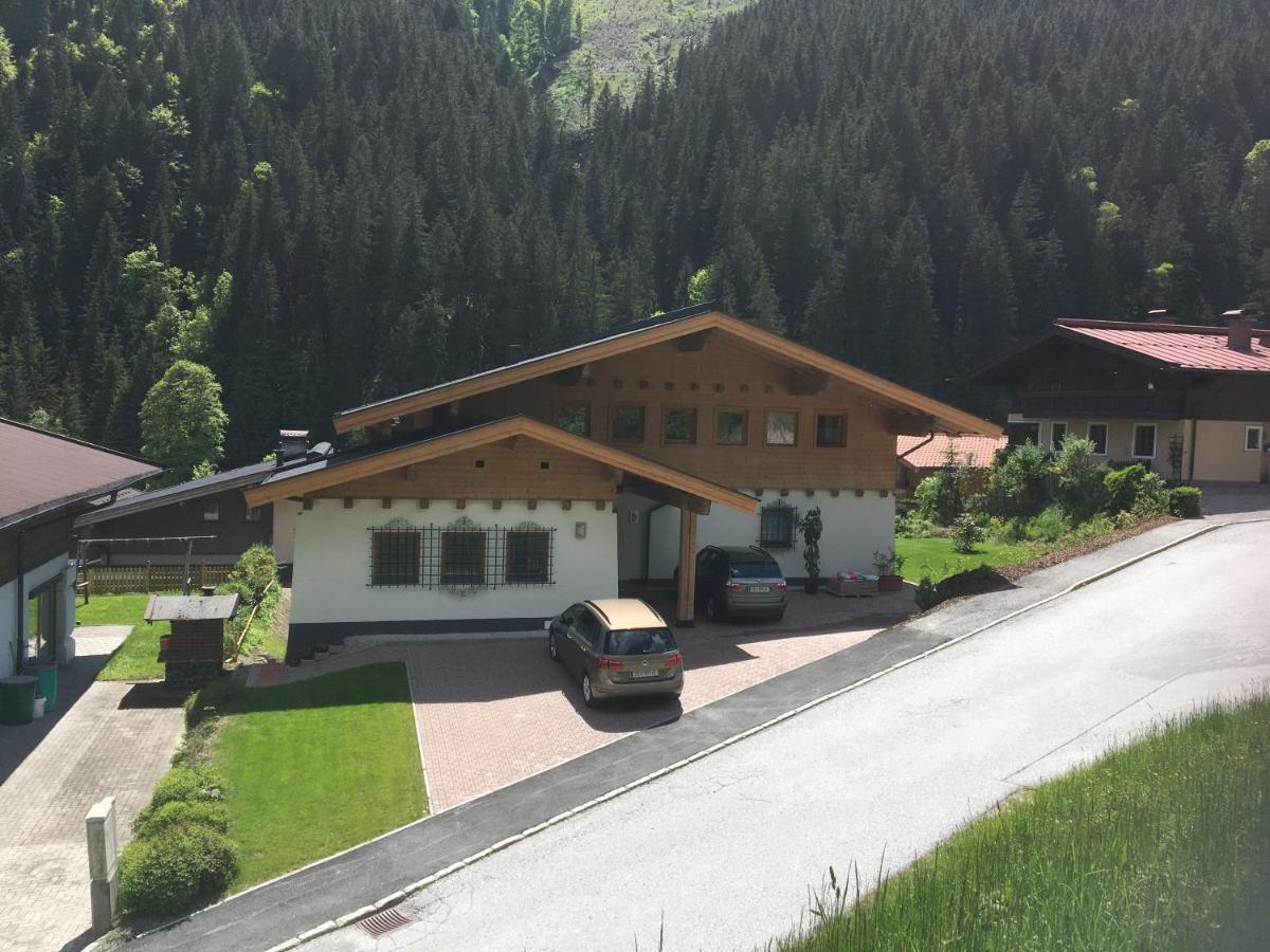 Landhaus Klausner Saalbach-Hinterglemm Zewnętrze zdjęcie